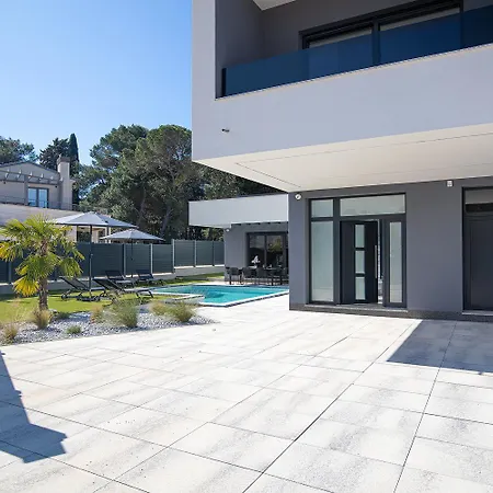Villa San Remo Valbandon